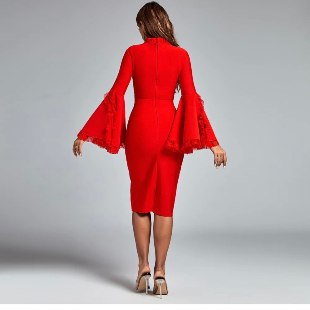 Red dress - Picture 2 of 3